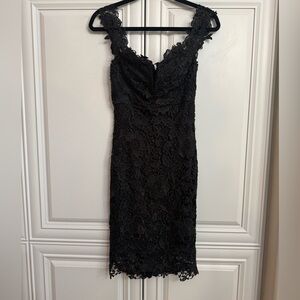 Soieblu Sz Small Black Lace/Embroidery Overlay Sleeveless Fitted Dress Sexy LBD